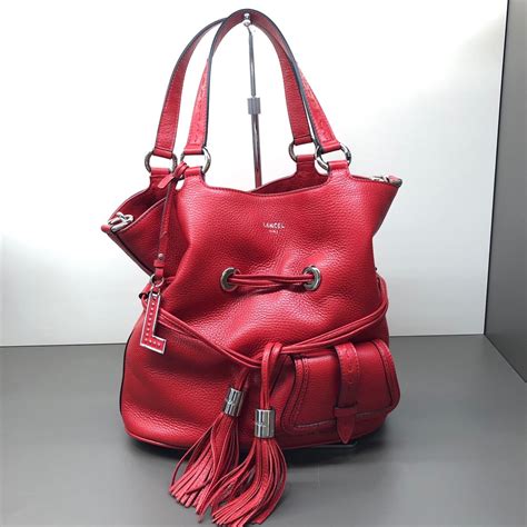 Sac seau Premier Flirt S en cuir Rouge .